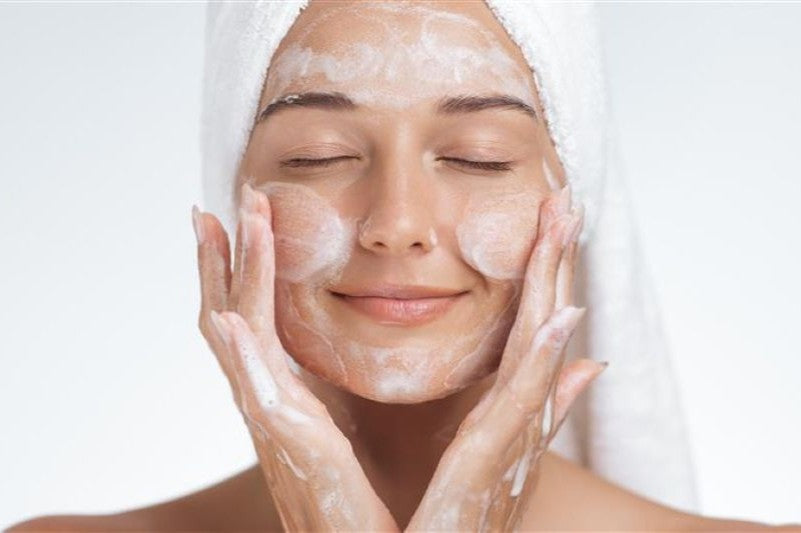 Arclemosók a mindennapokra: a bőrápolás kihagyhatatlan részei